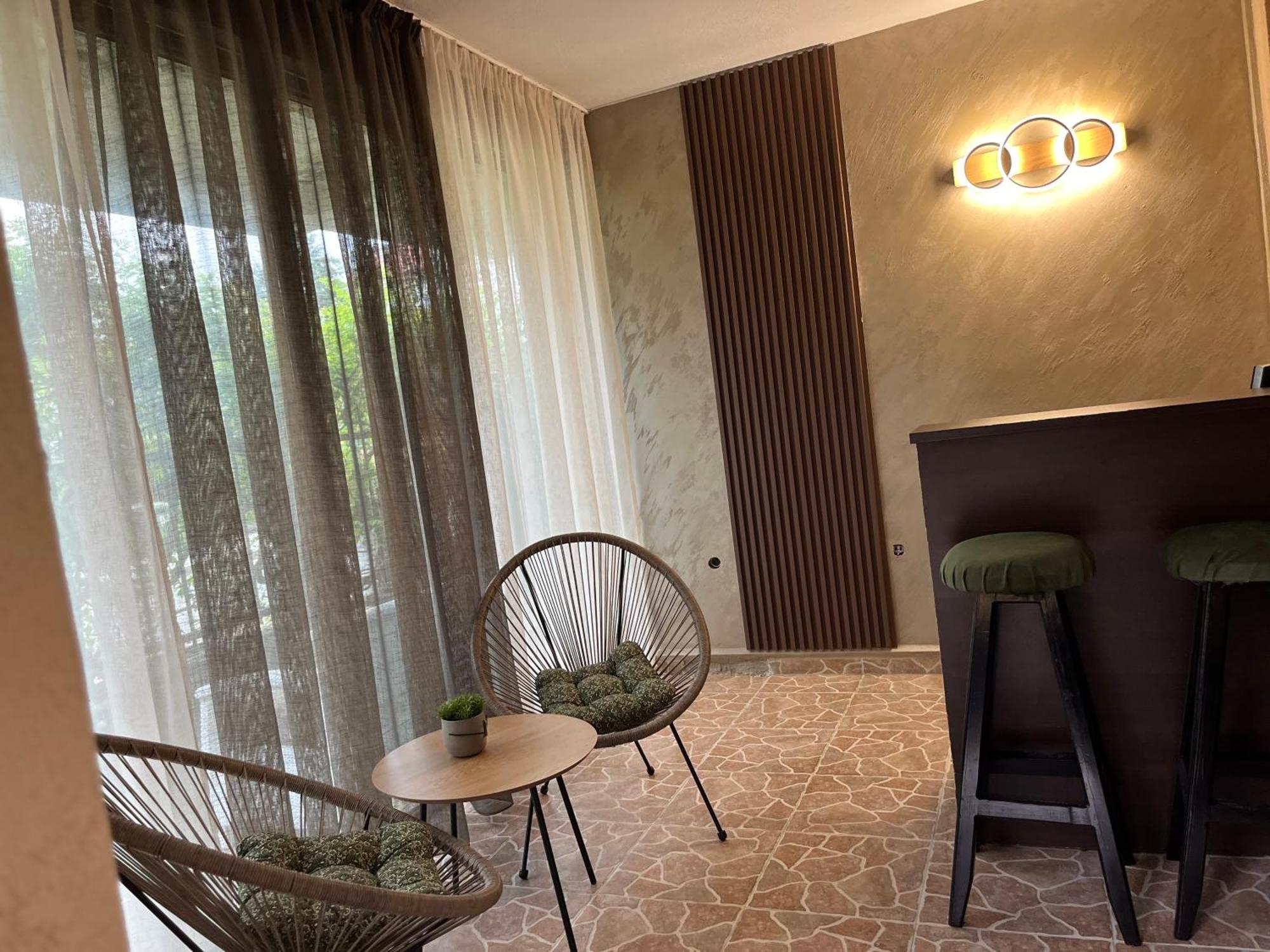 Paunovi Guest House 普里莫尔斯科 外观 照片