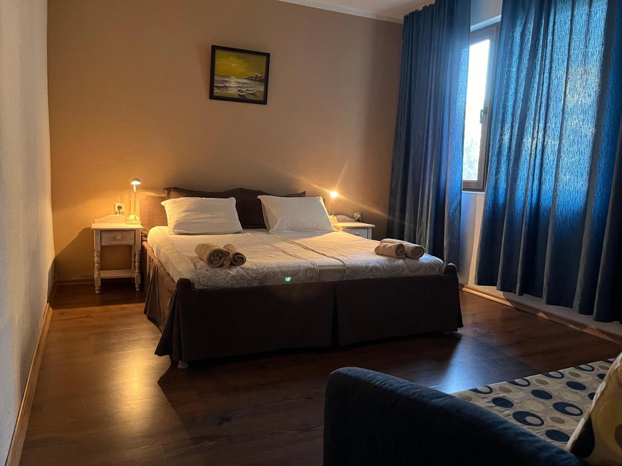 Paunovi Guest House 普里莫尔斯科 外观 照片