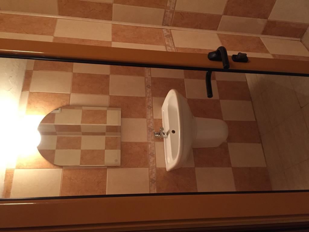 Paunovi Guest House 普里莫尔斯科 外观 照片